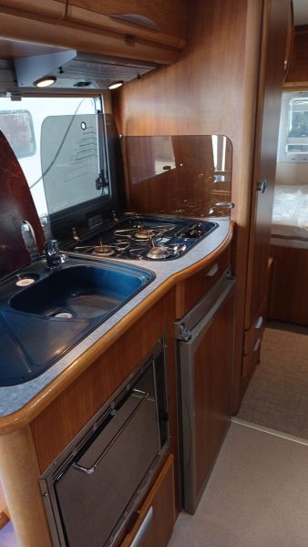 En venta Autostar 2003. Athenor 538 Blanco 2003 Málaga foto 7