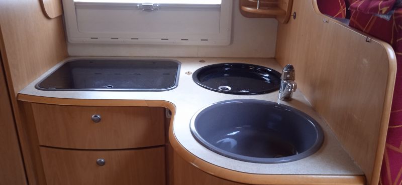 En venta Chausson Allegro 67 Blanco 2004 Madrid foto 11