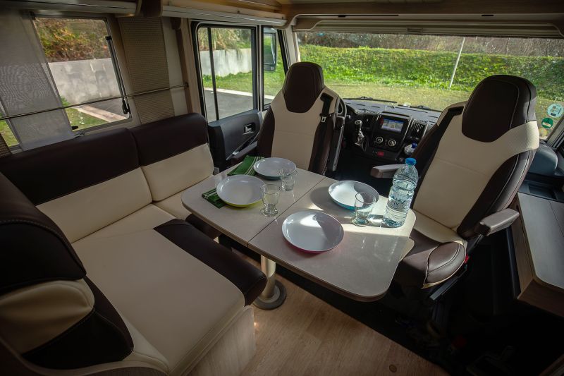 En venta Rapido 803f Blanco 2018 Guipúzcoa foto 3