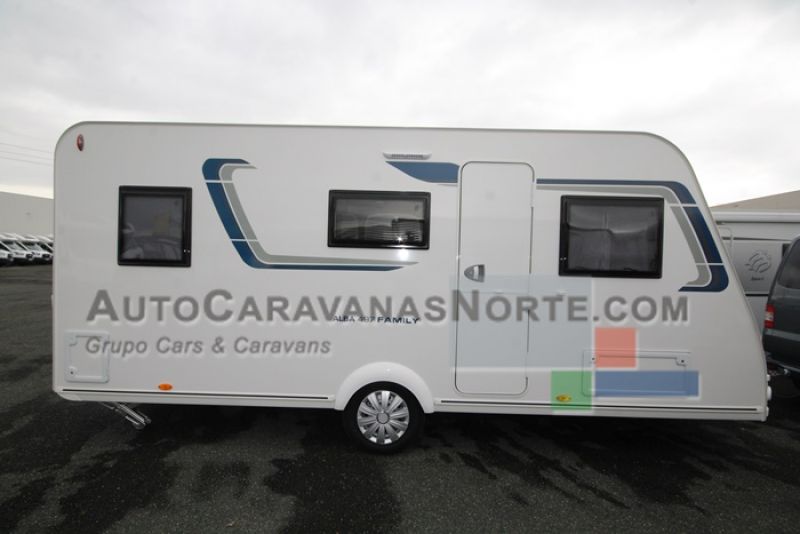 En venta Caravelair Alba 497 Family Blanco 2021 Álava foto 1