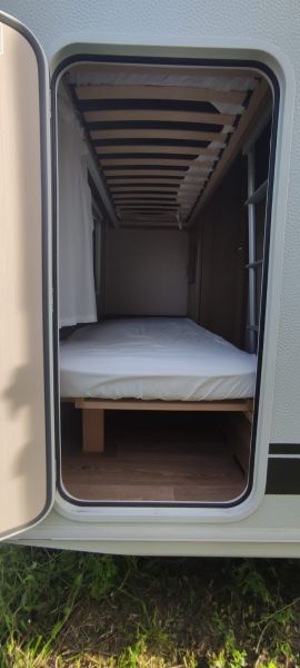 En venta Dethleffs C'Joy 480 QLK Blanco 2022 Vizcaya foto 8