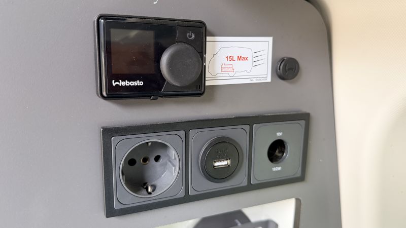 En venta Ford Panama P10S Azul 2024 Alicante foto 5