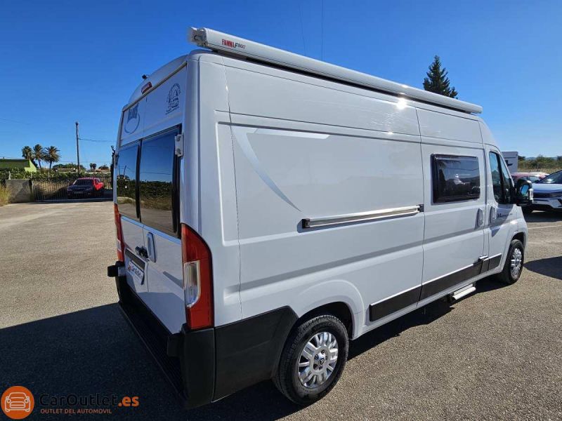 En venta Citroën C11 MC LOUIS MENFYS 3 MAXI 4 PAX Blanco 2023 Alicante foto 2