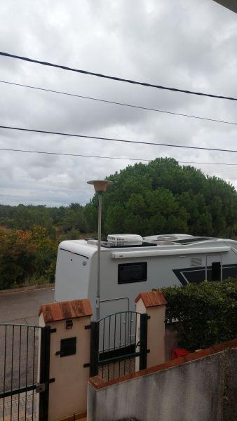 En venta Adria Matrix Axess 670SC Blanco 2023 Tarragona foto 12