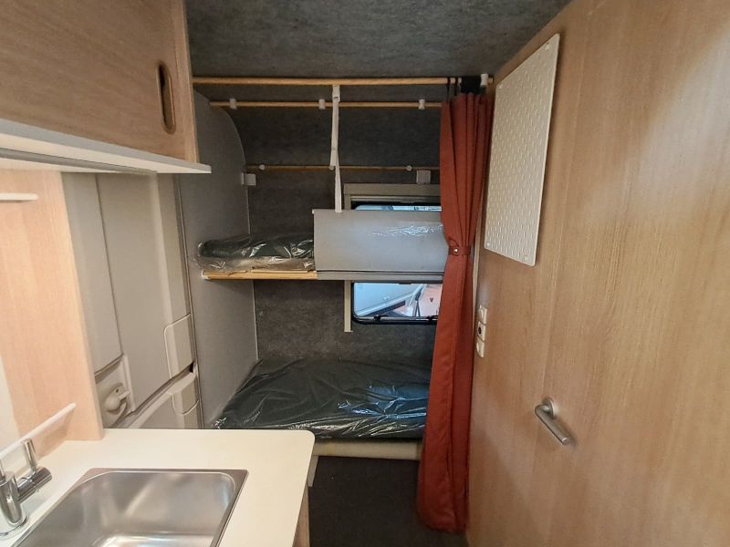 En venta Adria Adria Aviva Lite 750 KG 360 DK -01 New Version 2026 Blanco 2026 Barcelona foto 12