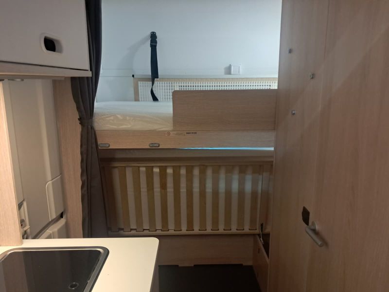 En venta Adria Adria Aviva 360 DK Lite Oferta Stocks 2026 Blanco 2026 Barcelona foto 13