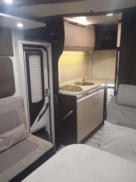 En venta Benimar Tesoro 481 Blanco 2023 Barcelona foto 16