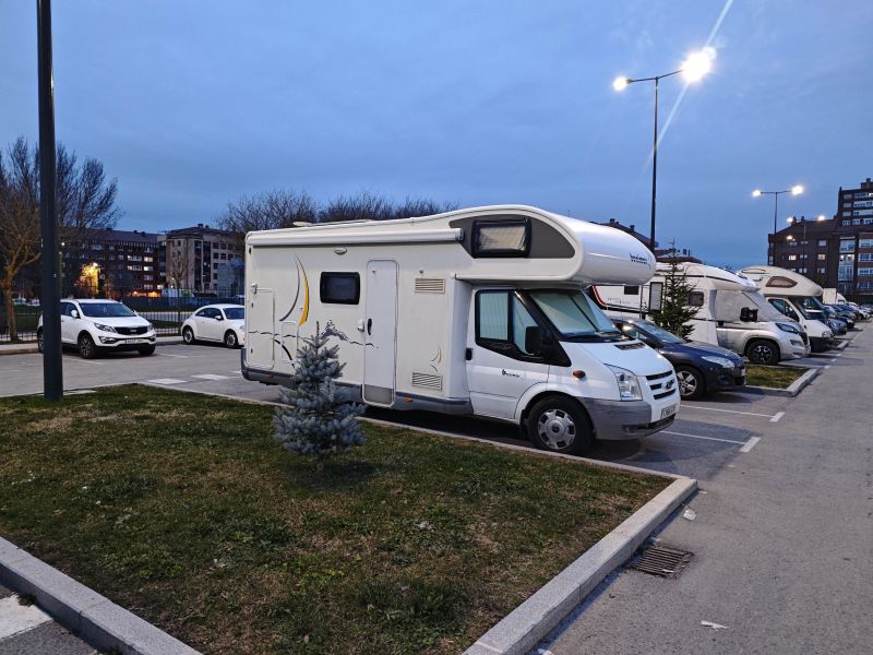 En venta Benimar 310 sport Blanco 2010 Tarragona foto 2