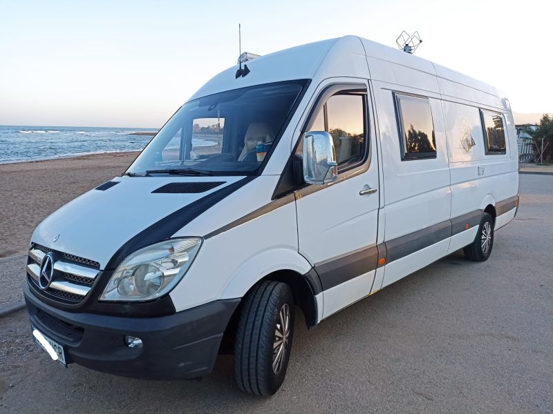 En venta Mercedes-Benz 319 CDI SPRINTER Blanco 2011 Almería foto 1
