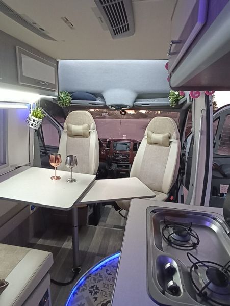 En venta Mercedes-Benz 319 CDI SPRINTER Blanco 2011 Almería foto 6