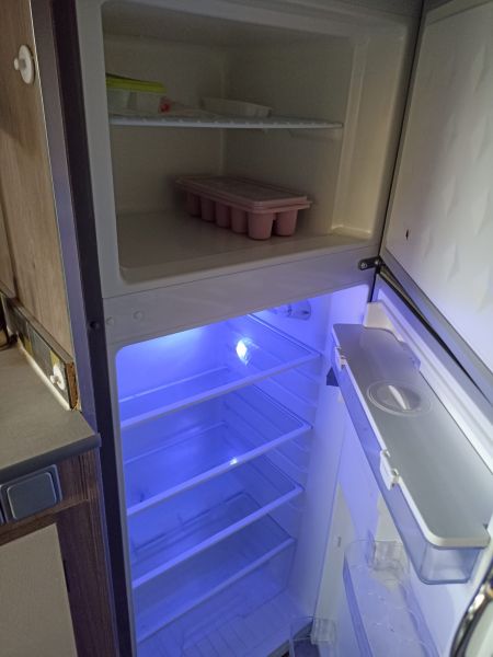 En venta Mercedes-Benz 319 CDI SPRINTER Blanco 2011 Almería foto 11