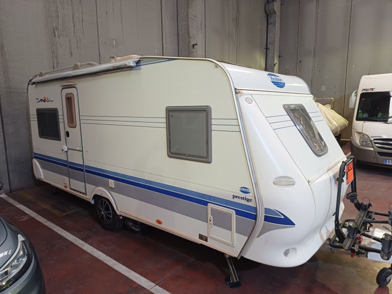 En venta Hobby prestige 495 Blanco 2004 Barcelona foto 1