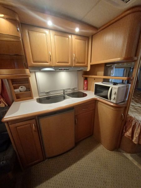 En venta Hobby prestige 495 Blanco 2004 Barcelona foto 4