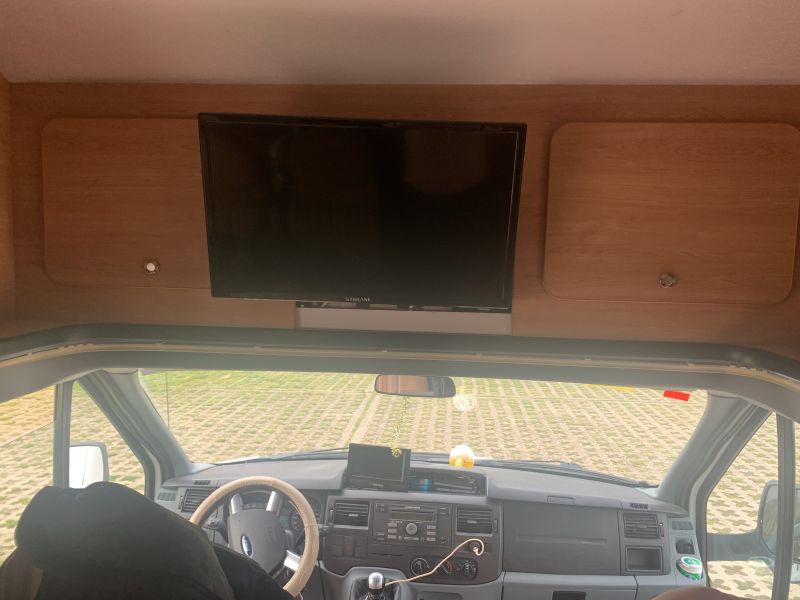 En venta Ford Laika x 694r Blanco 2007 Segovia foto 8