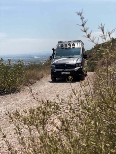 En venta Volkswagen CRAFTER Negro 2019 Valencia foto 1