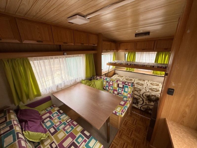 En venta Bürstner CITY 450 TN Beige 1991 Huesca foto 3