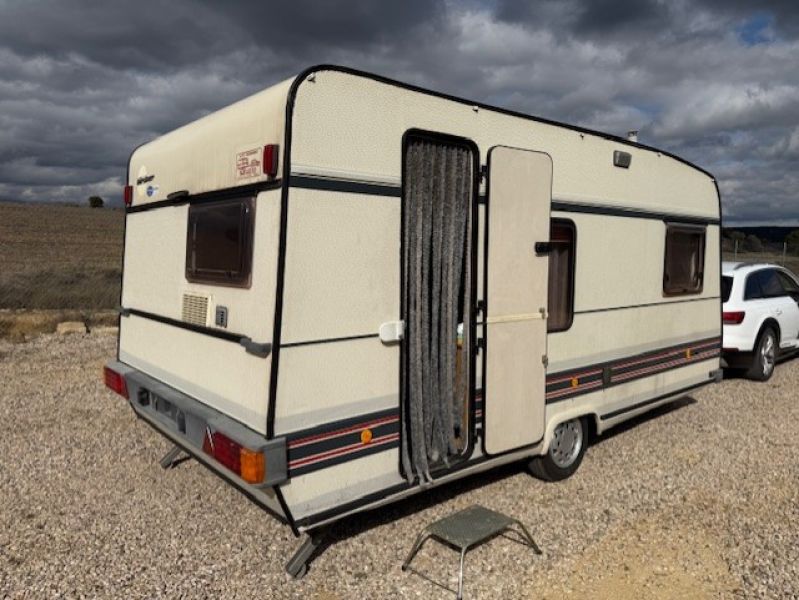 En venta Bürstner CITY 450 TN Beige 1991 Huesca foto 7