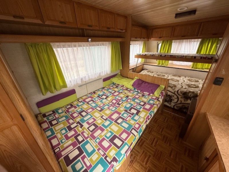 En venta Bürstner CITY 450 TN Beige 1991 Huesca foto 8