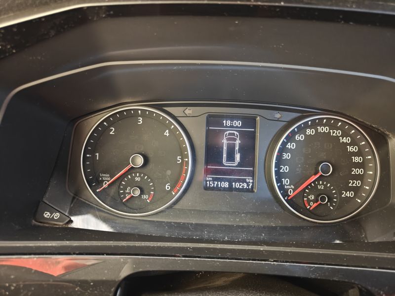 En venta Volkswagen BEACH 150 CV DSG  Blanco 2018 Lleida foto 8