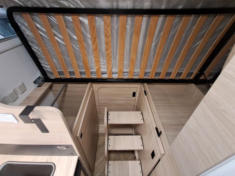 En venta Challenger Challenger Renault Master Slim S194 Etape Edition 145 Last Call Gris 2026 Barcelona foto 15