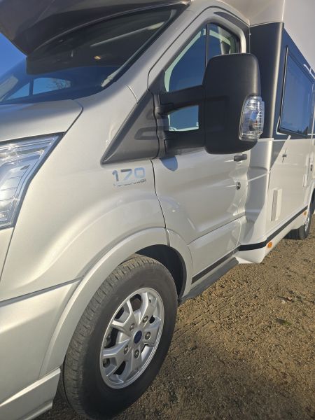 En venta Benimar Tessoro 481 Blanco 2024 Málaga foto 6