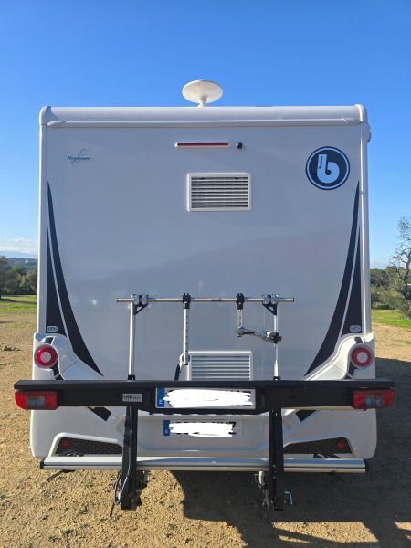 En venta Benimar Tessoro 481 Blanco 2024 Málaga foto 10