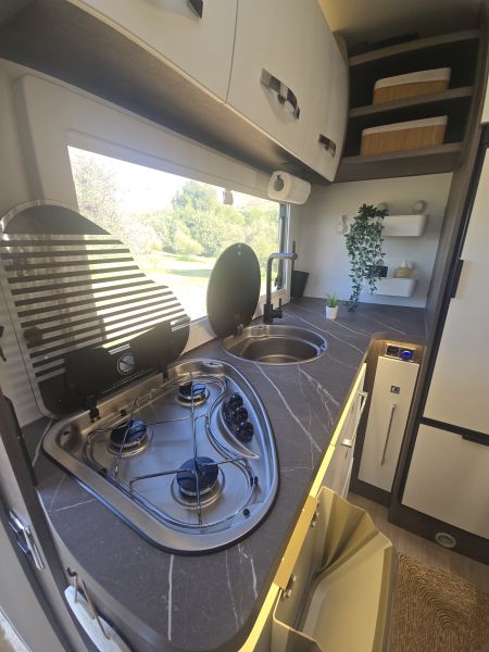 En venta Benimar Tessoro 481 Blanco 2024 Málaga foto 25