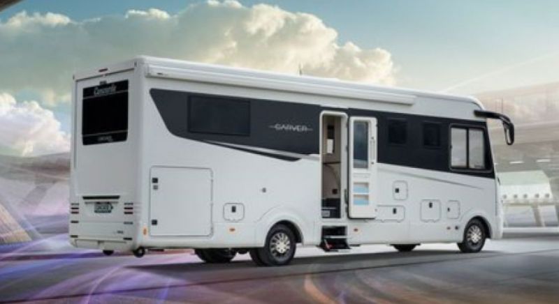 En venta Concorde Carver 840L Blanco 2021 Alicante foto 1