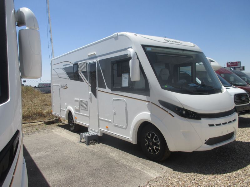 En venta Benimar Aristeo 640 Blanco 2018 Madrid foto 1