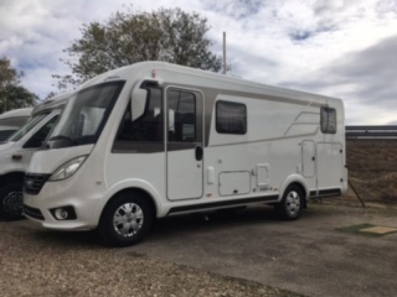 En venta Hymer / Eriba / Hymercar Exsis-I 474 Blanco 2021 Madrid foto 1