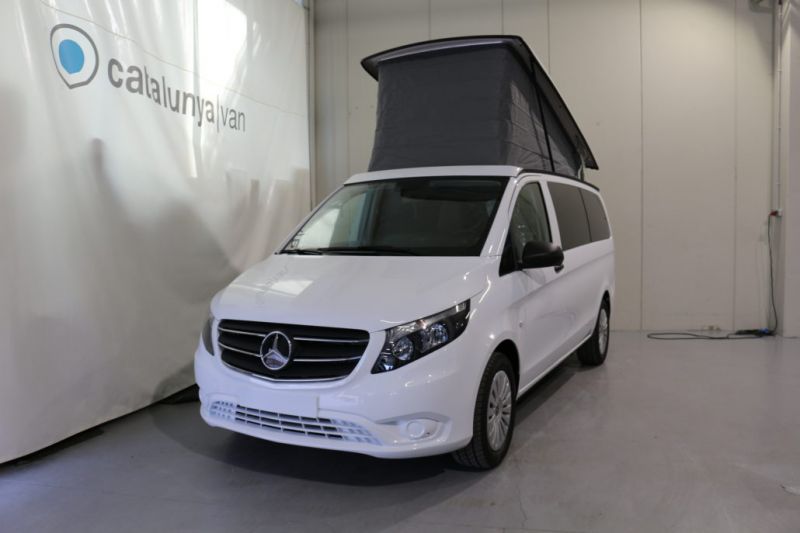 En venta Mercedes-Benz  200D  Marco Polo Activity Blanco 2021 Barcelona foto 1