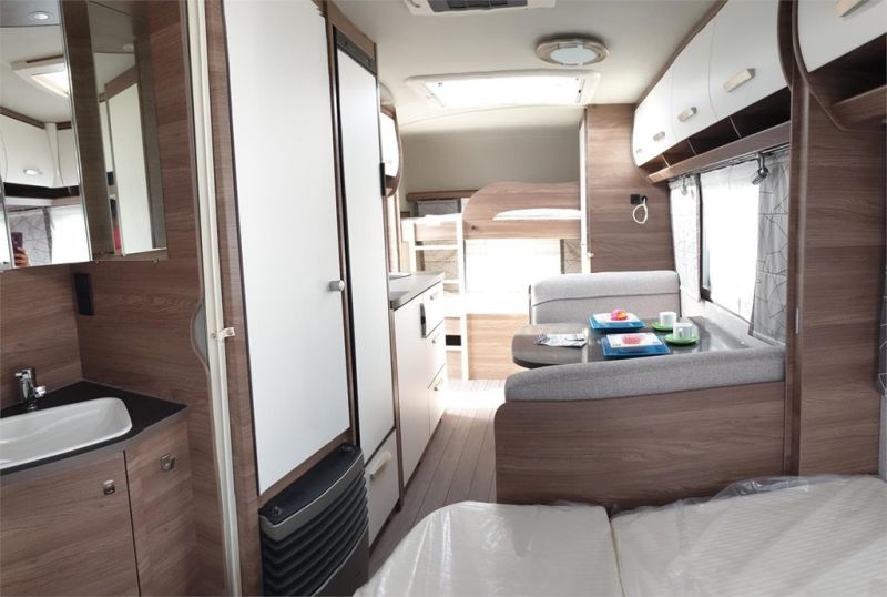 En venta Knaus Sport 540 FDK Silver Selection Blanco 2021 Lugo foto 4