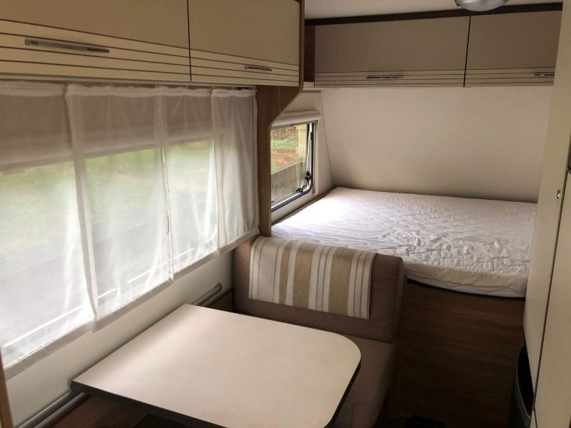 En venta Bürstner Premio Life 420 TS Blanco 2019 Pontevedra foto 2