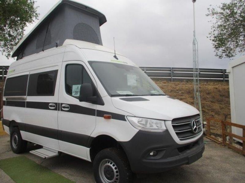 En venta Hymer / Eriba / Hymercar Camper 4x4 Canyon  Blanco 2022 Madrid foto 1