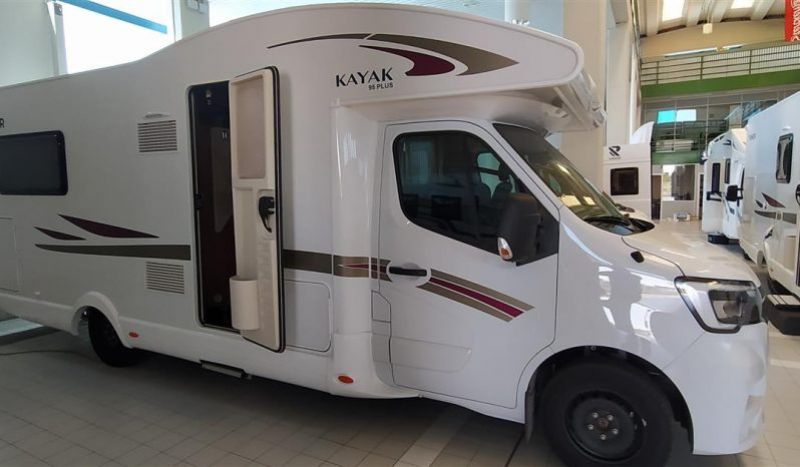 En venta Rimor Kayak 95 plus 145 cv Blanco 2020 Toledo foto 1