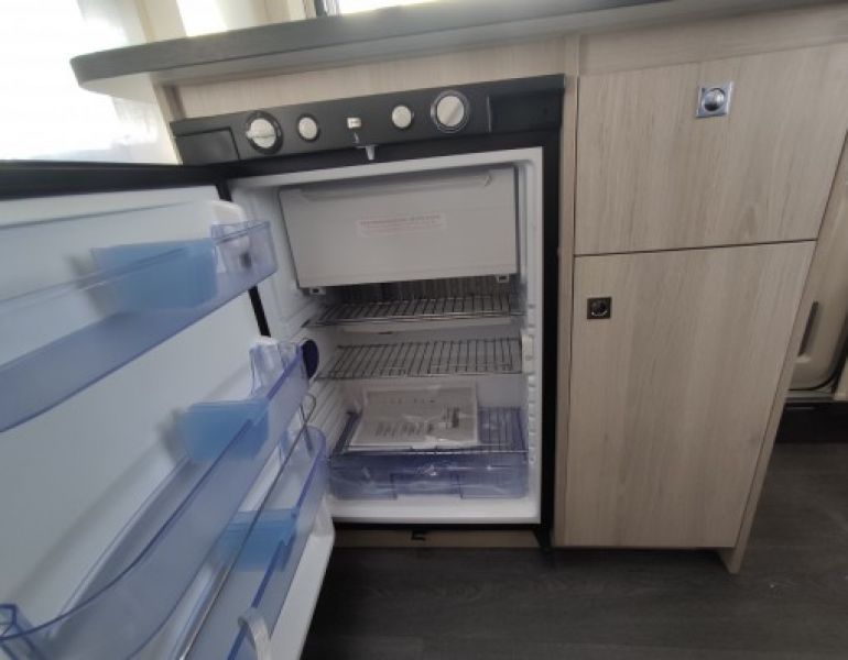 En venta Sterckeman Starlett Comfort 450LJ Blanco Blanco 2021 Málaga foto 4