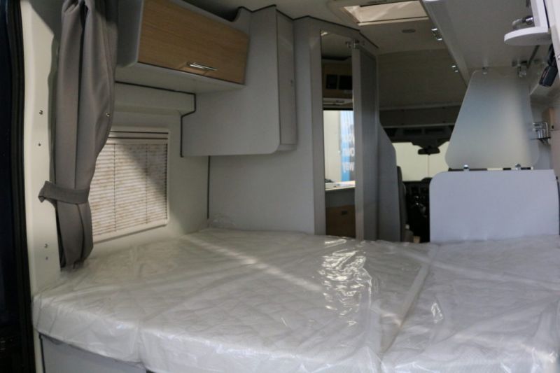En venta Karmann Dexter 560 4X4 Blanco 2021 Barcelona foto 4