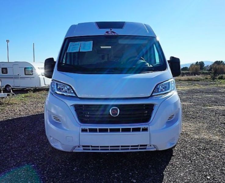 En venta Adria Twin 640 SL Blanco 2018 Barcelona foto 1