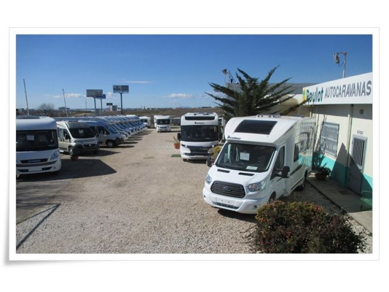 En venta Benimar Tessoro 497 2022 Nuevo Blanco 2022 Madrid foto 1