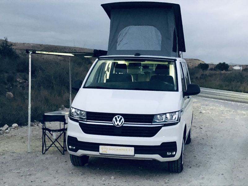 En venta Volkswagen T6.1 Atlantic 150 CV Blanco 2022 Alicante foto 1