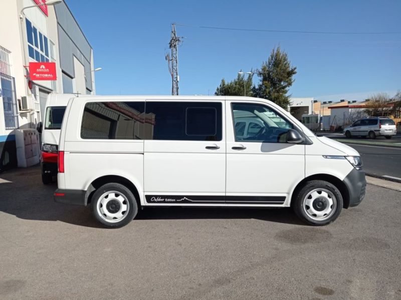 En venta Volkswagen VW-T6 6.1 Caravelle - AUT Camper 18″ Blanco 2020 Alicante foto 1