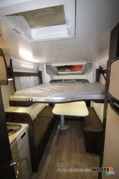 En venta Benimar Tessoro 488 Blanco 2021 Álava foto 3