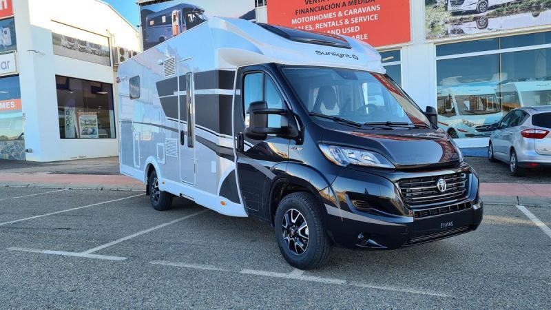 En venta Sunlight T68 Adventure Edition 2022 Blanco 2022 Almería foto 1