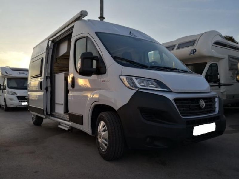 En venta Fiat Camper 2.3 JTD 120cv Blanco 2021 Barcelona foto 1