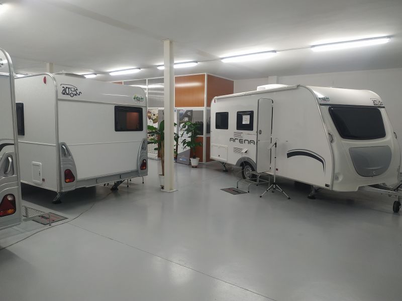 En venta Across SAFARI / PREMIUM / ARENA Blanco 2024 Alicante foto 2