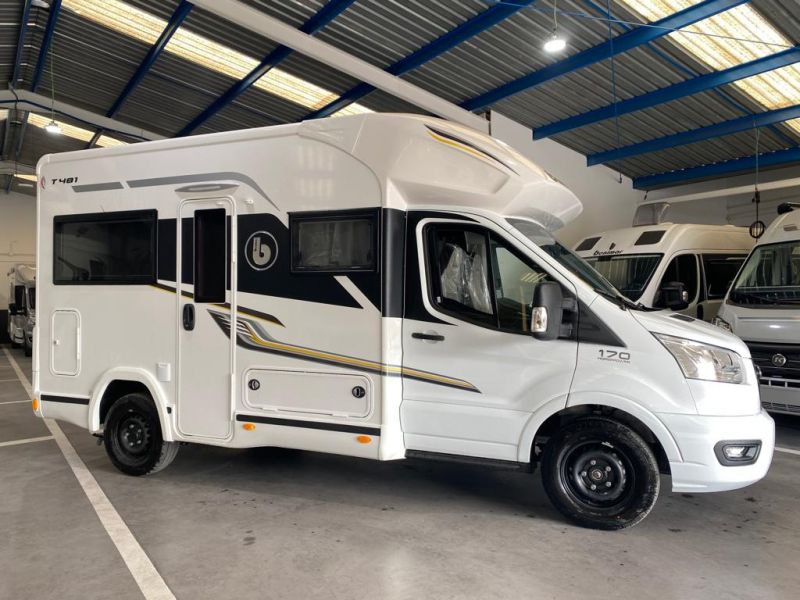 En venta Benimar Tessoro 481 2022 Nuevo Blanco 2022 Málaga foto 1