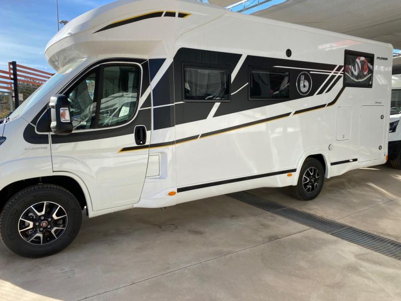 En venta Benimar Mileo 268 2022 Blanco 2022 Málaga foto 6