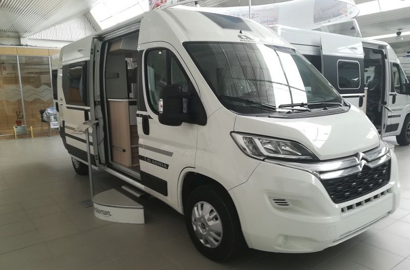 En venta Adria Twin Axess 600SP Family 140cv 2021 Álava foto 1