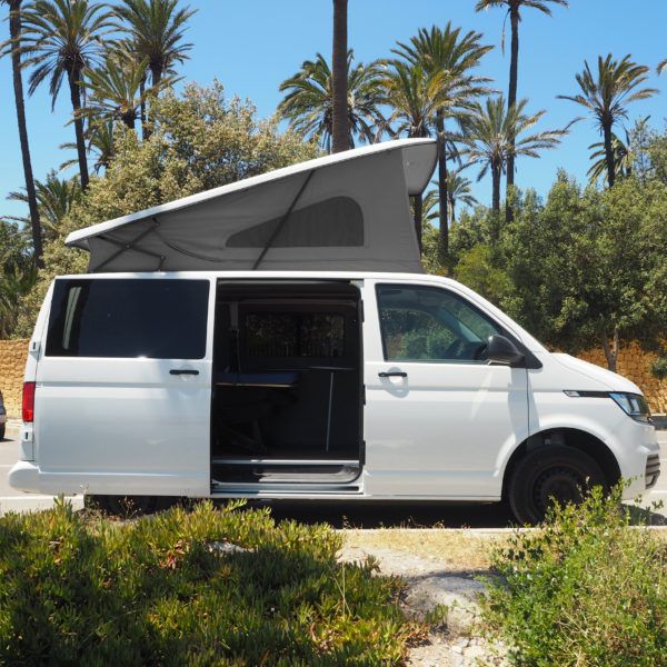 En venta Volkswagen T6.1 Arizona White Line 2020 2020 Alicante foto 2