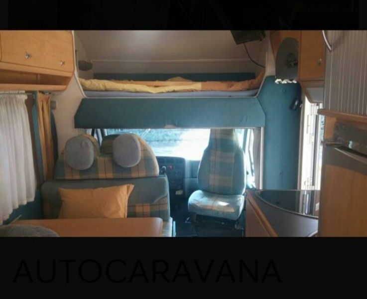 En venta Knaus Sun Traveller 504 Blanco 2002 Ávila foto 5